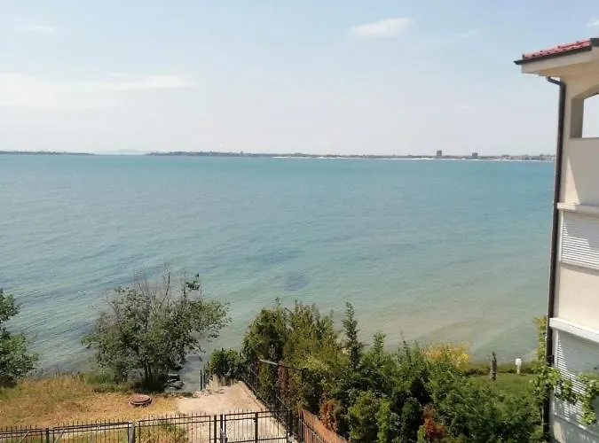 хоризонт м * Sveti Vlas