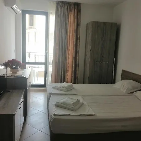 хоризонт м * Sveti Vlas